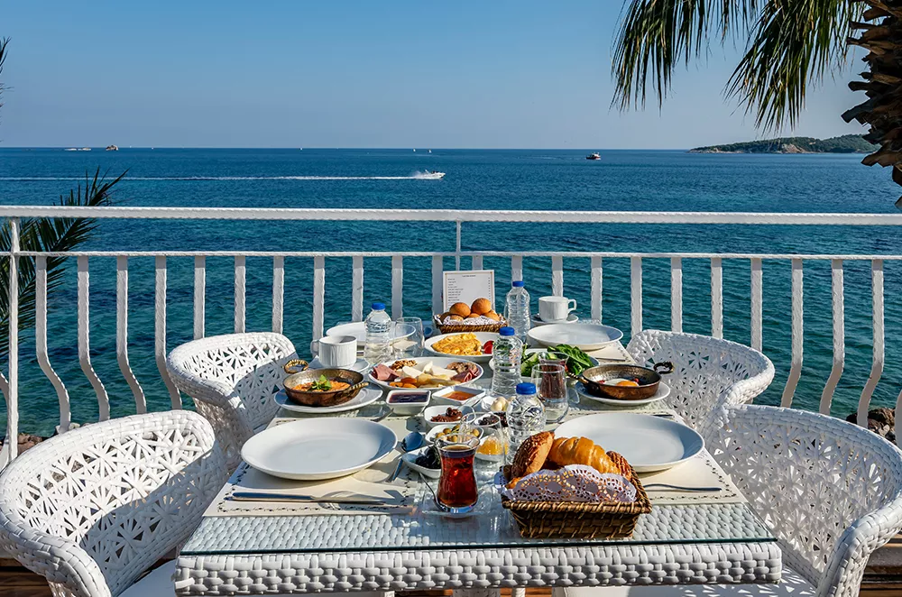 Palm Terrace Breakfast